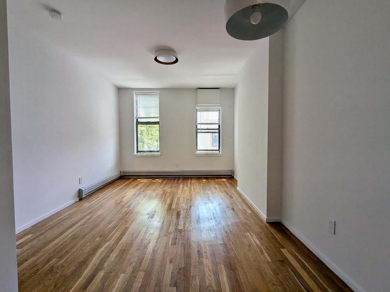 374 2Nd St – photo 4