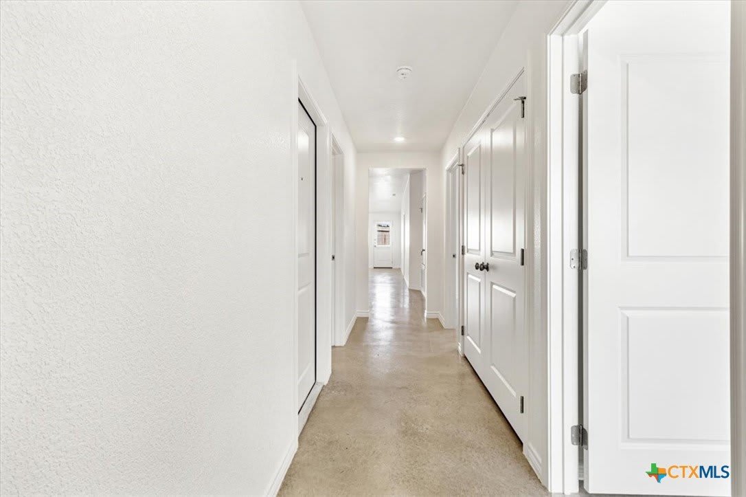 1226 Lehmann Drive – photo 2