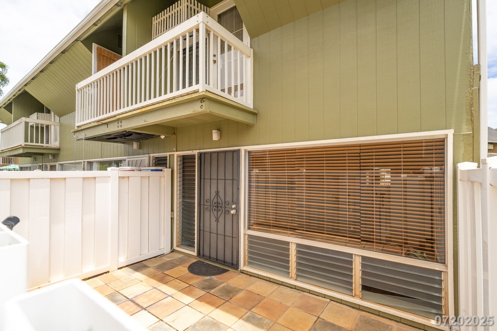2bd / 1.5ba / 2 parking Condo in Mililani Manor – photo 1
