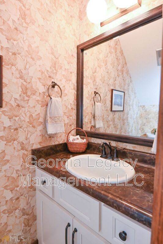 225 Snapfinger Drive – photo 4