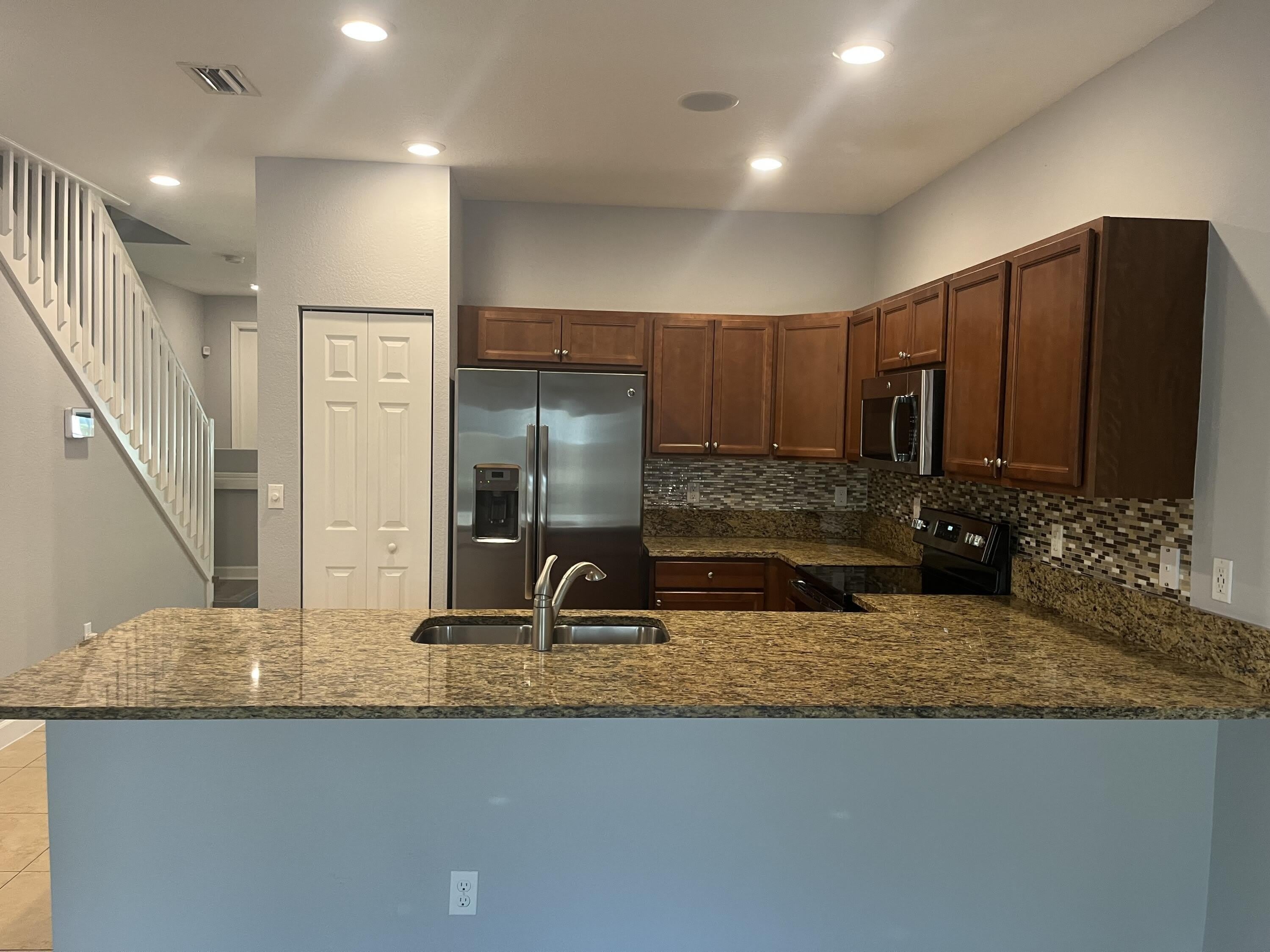 4328 BRAXTON Avenue – photo 3