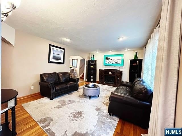 321 Maplewood Drive – photo 3