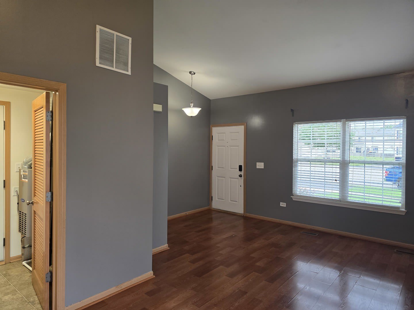 402 Waubonsee Drive – photo 3