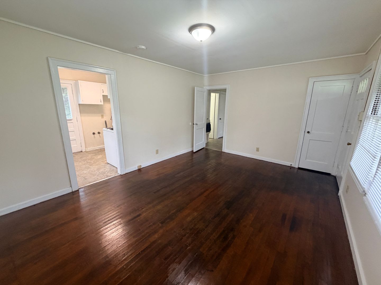 Charming 2 Bed 1 Bath Home In The Heart Of Valdosta – photo 4