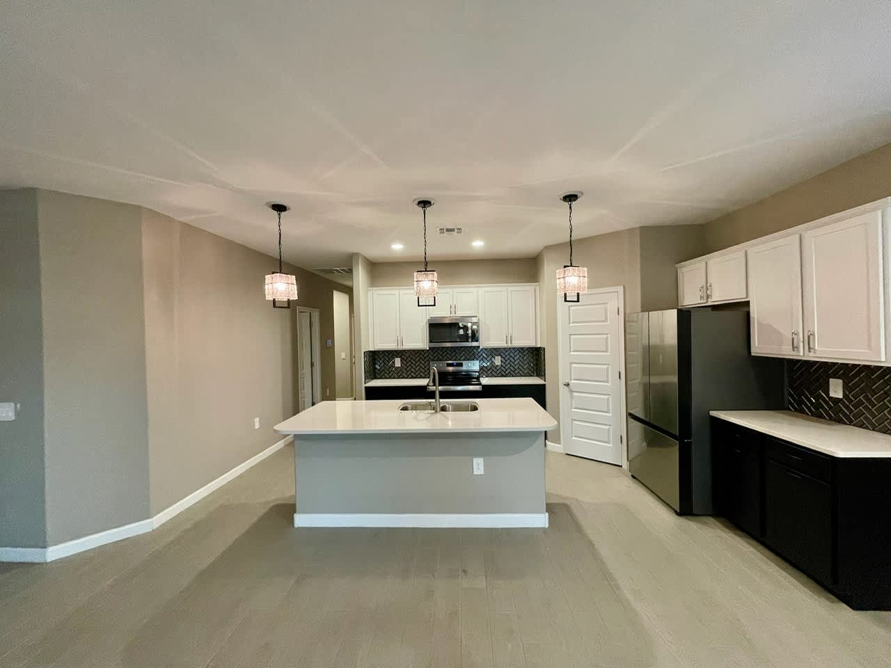 23955 W Watkins St – photo 2