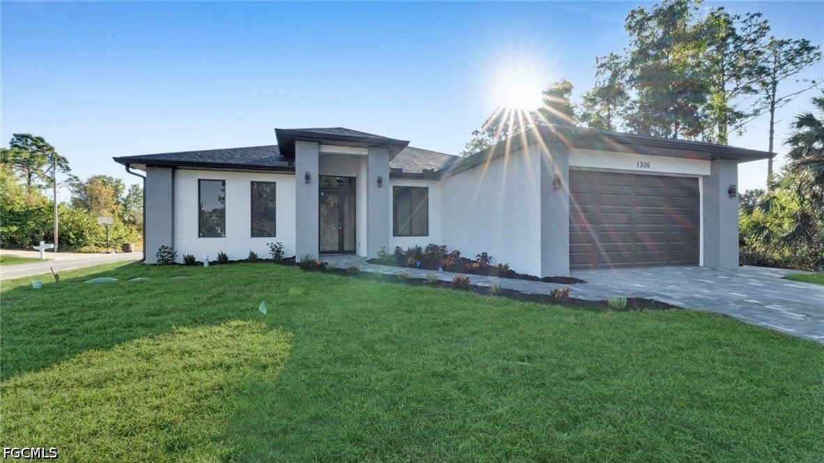 1306 Beth Avenue N – photo 2