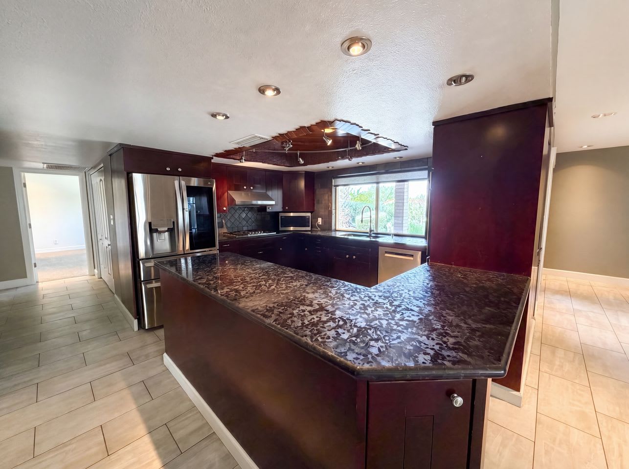 2245 E Nicolet Ave – photo 5