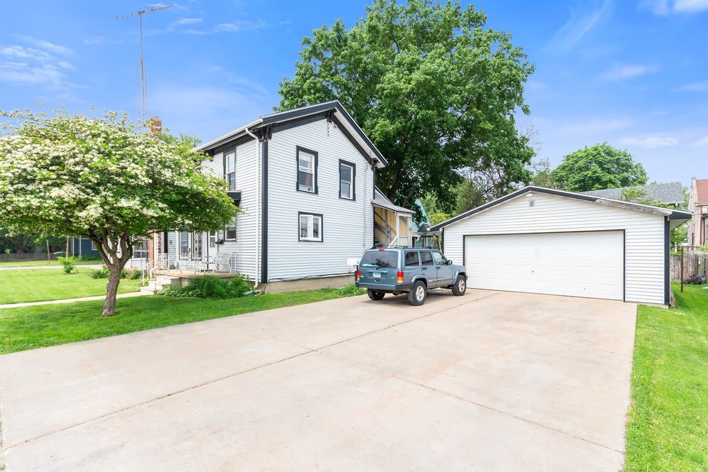 202 N Main Street – photo 2