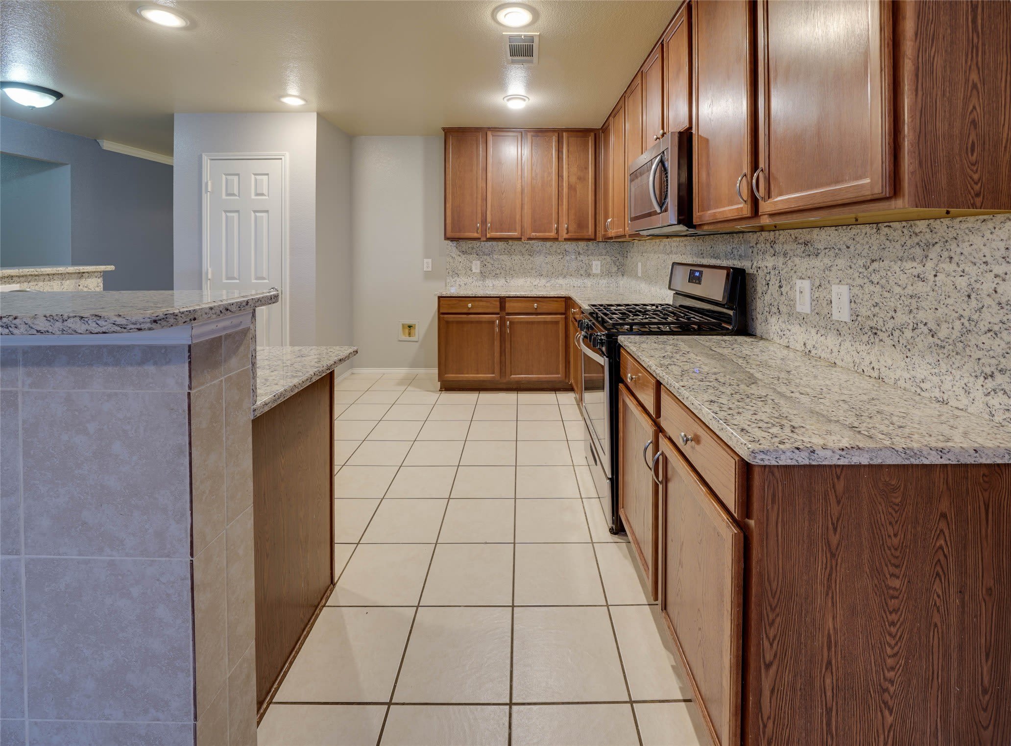 506 Hickory Lane – photo 2