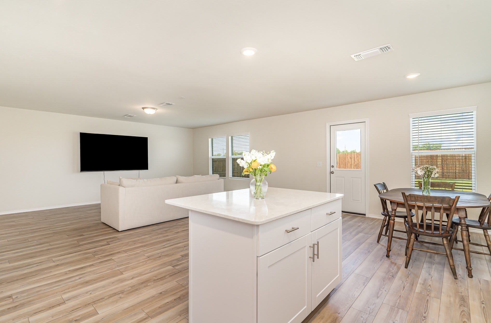504 S Hopson Street – photo 2