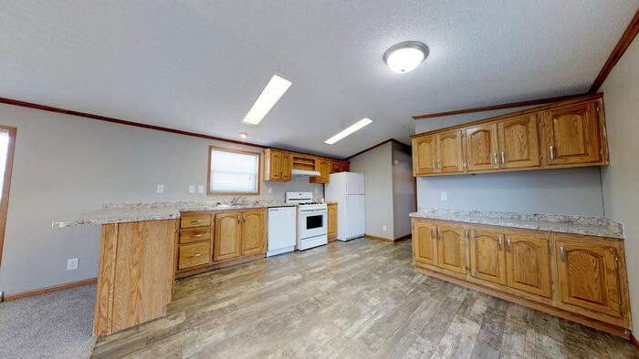 139 American Avenue – photo 2