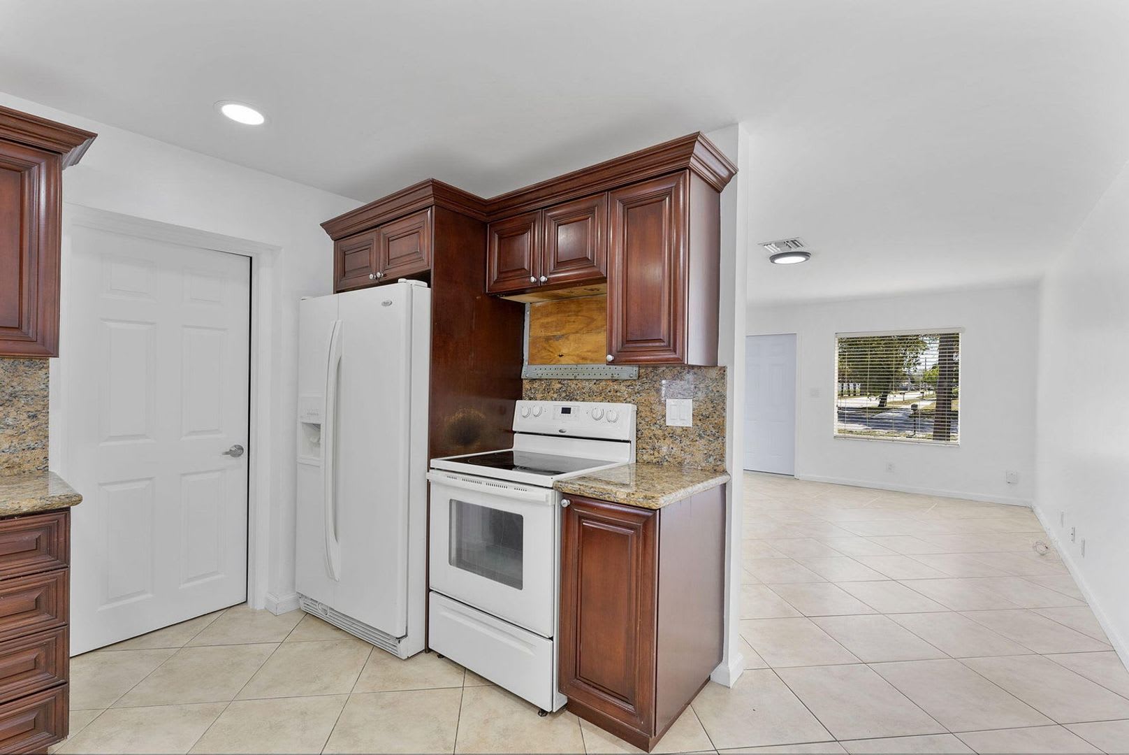 105 NW 7th Court, Deerfield Beach, FL 33441 – photo 2