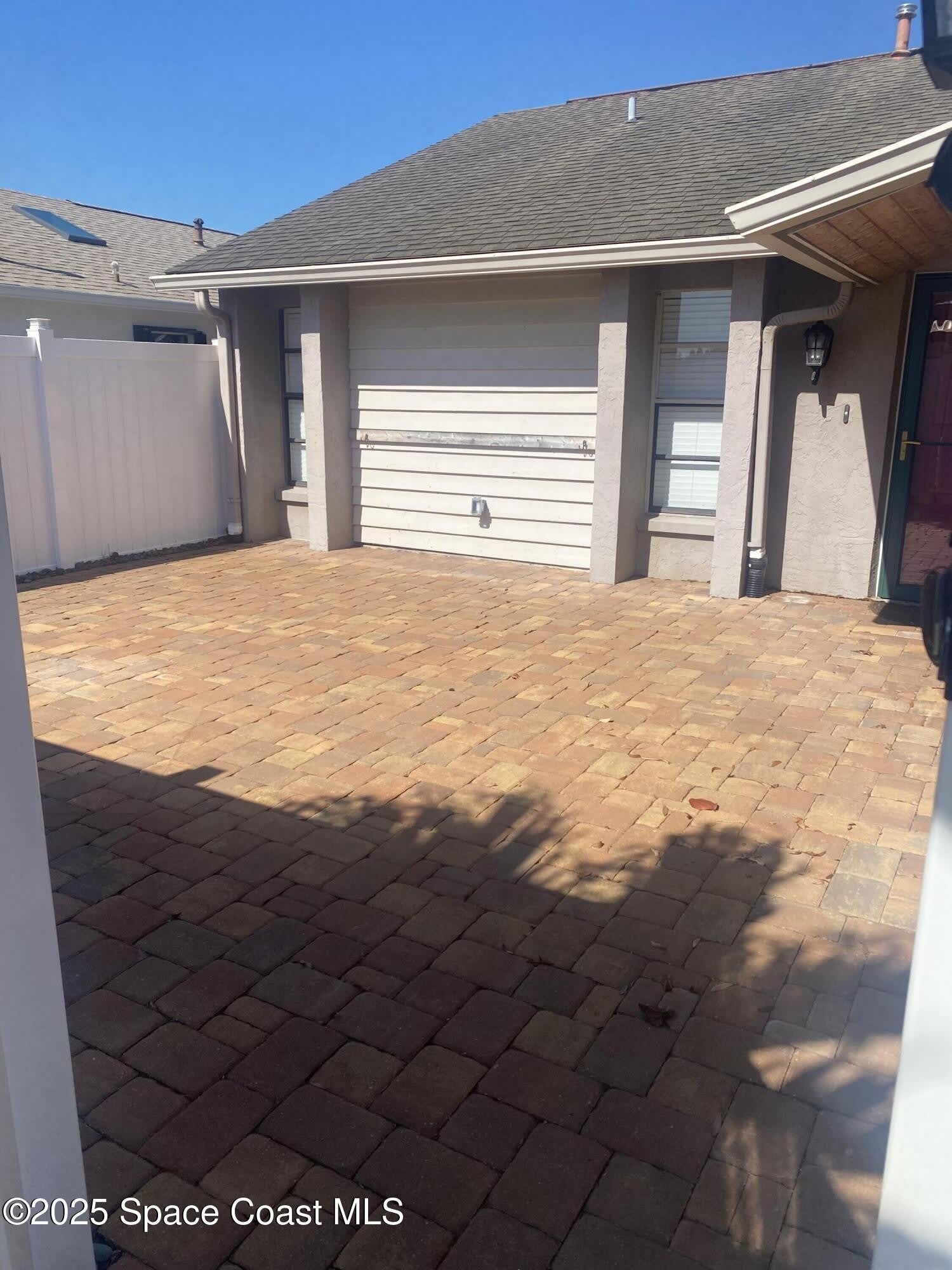 3694 Hardwood Court – photo 2