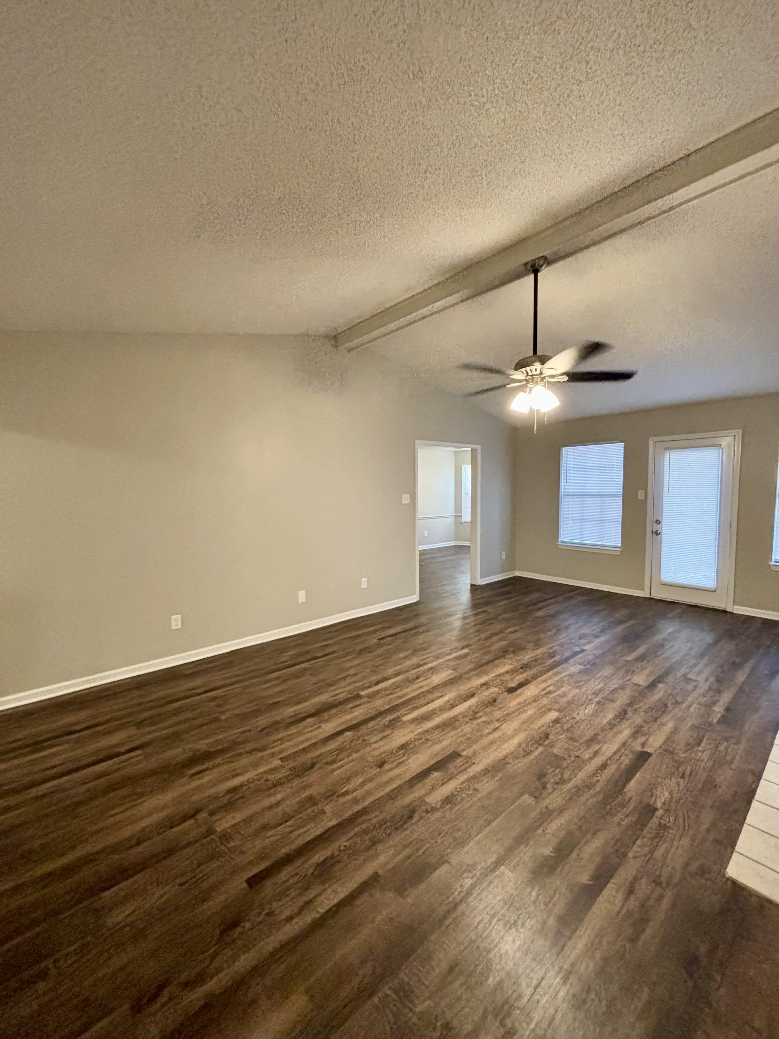 3 Eastwood Ct – photo 2