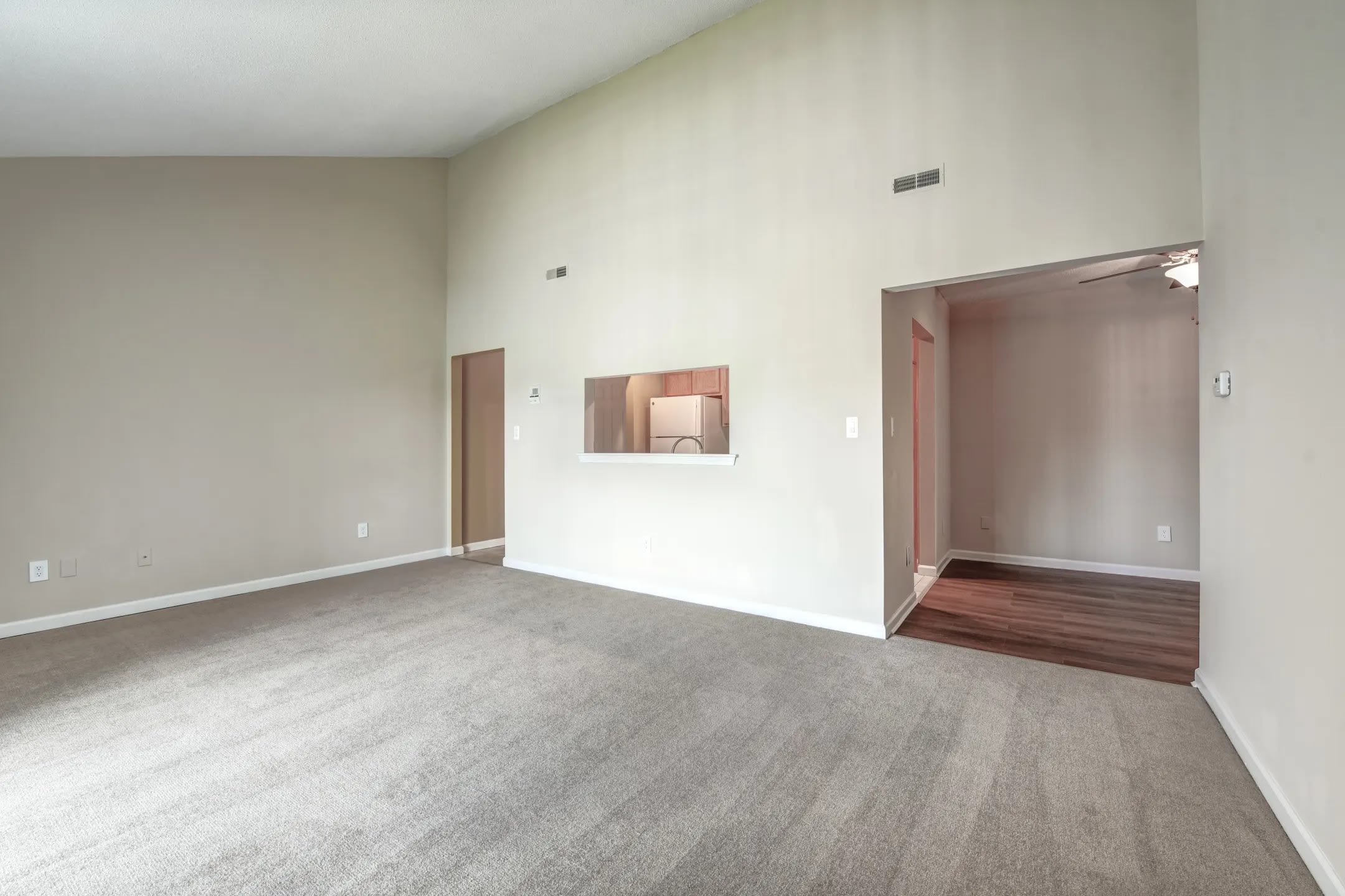 Village Green Apartments – photo 5