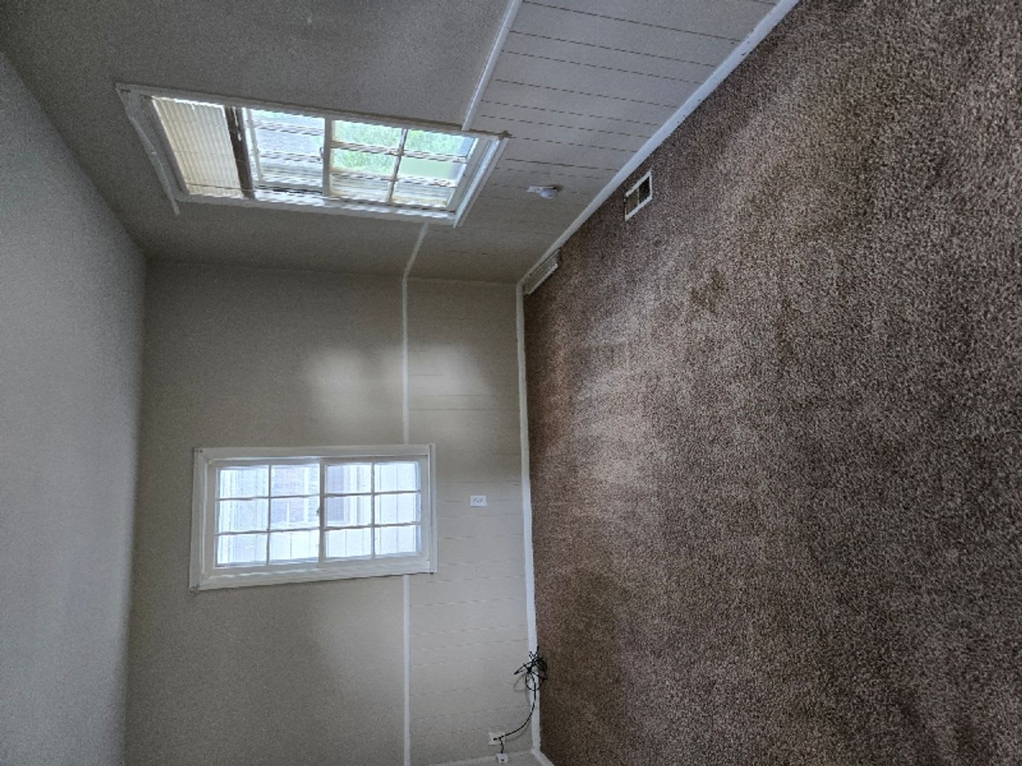 Beautiful 2 Bedroom 1 Bathroom In Redford Township! – photo 4