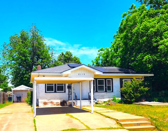 2113 Northwest 21st Street – photo 1
