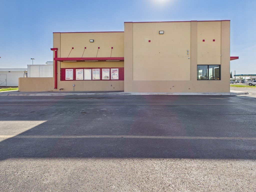 1700 W Dickinson Blvd – photo 3