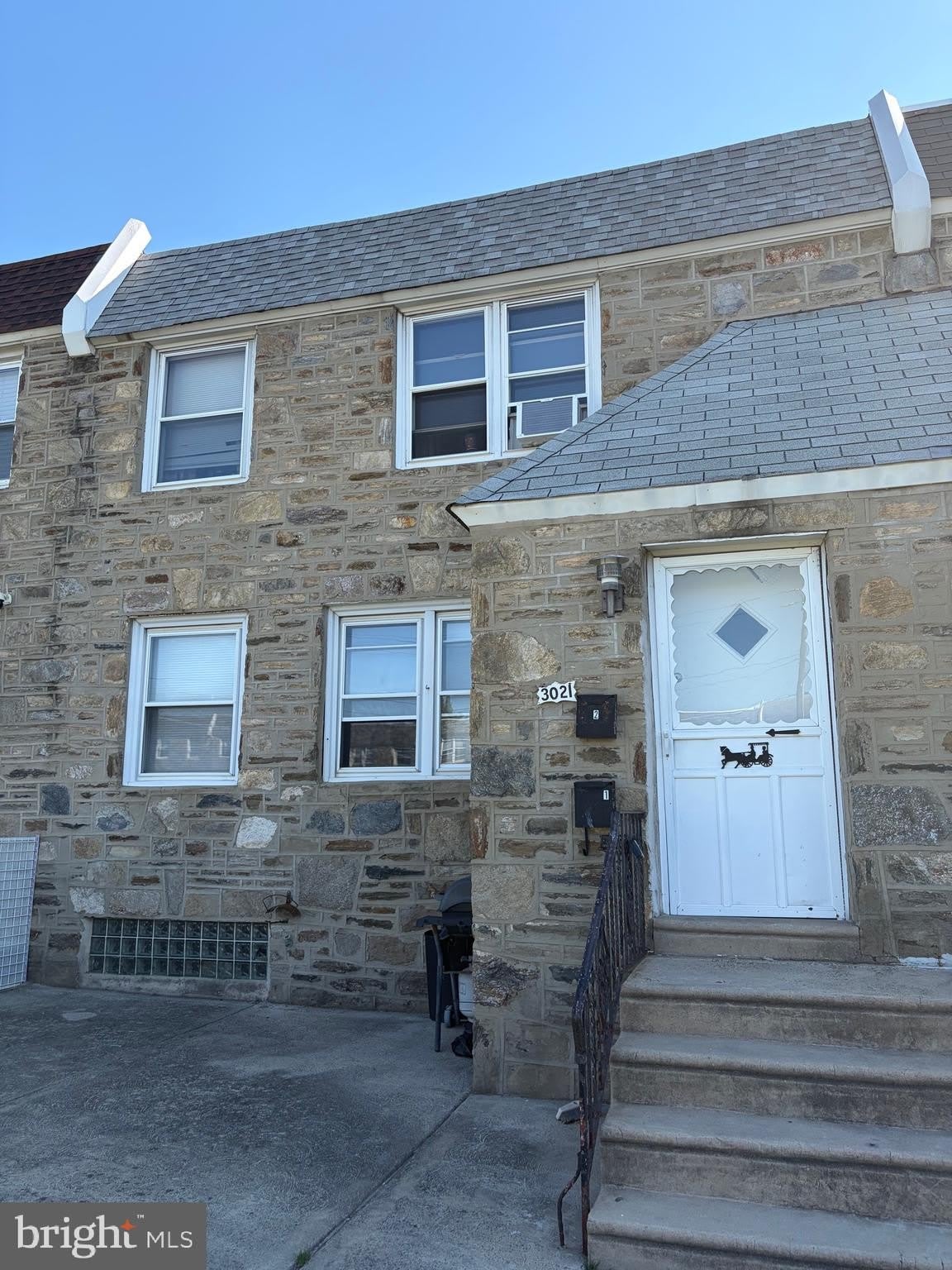 3021 TYSON Avenue – photo 2