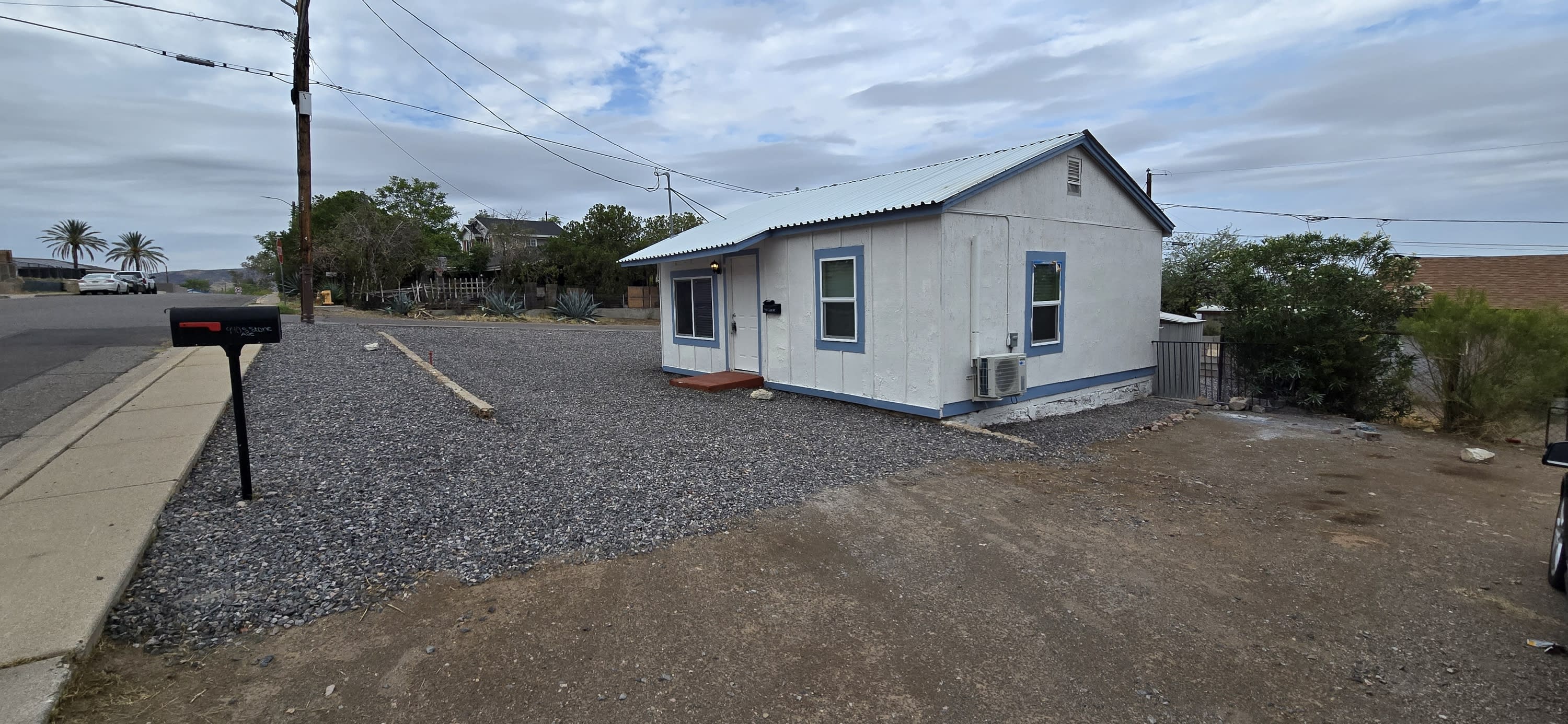 940 South Stone Avenue – photo 2