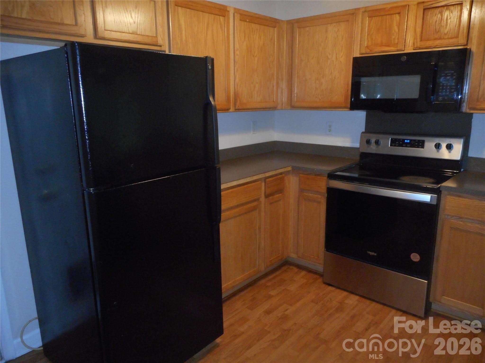 8037 Shiny Meadow Lane – photo 5