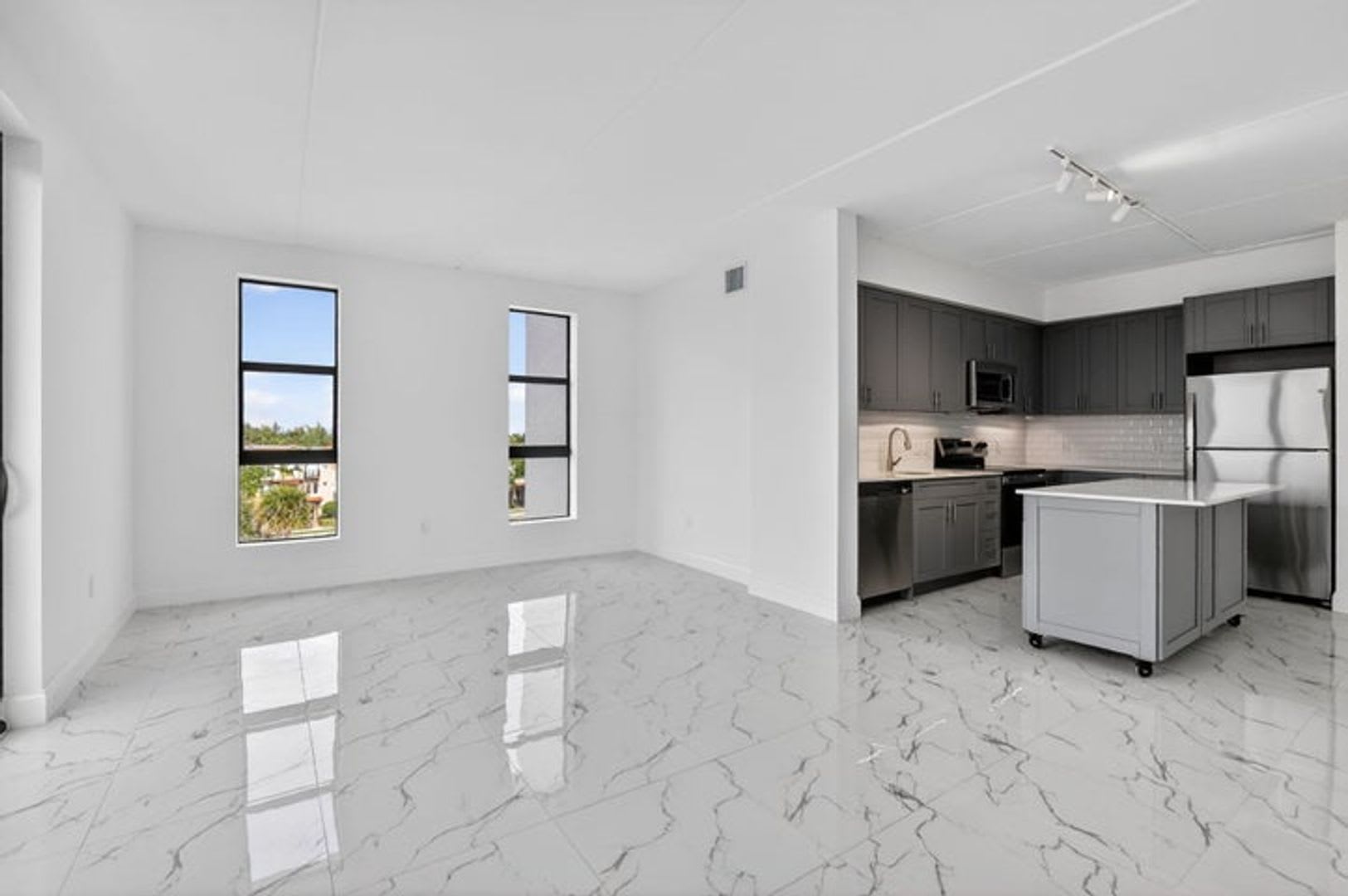 350 W Hidden Valley Boulevard 104, Boca Raton, FL 33487 – photo 4