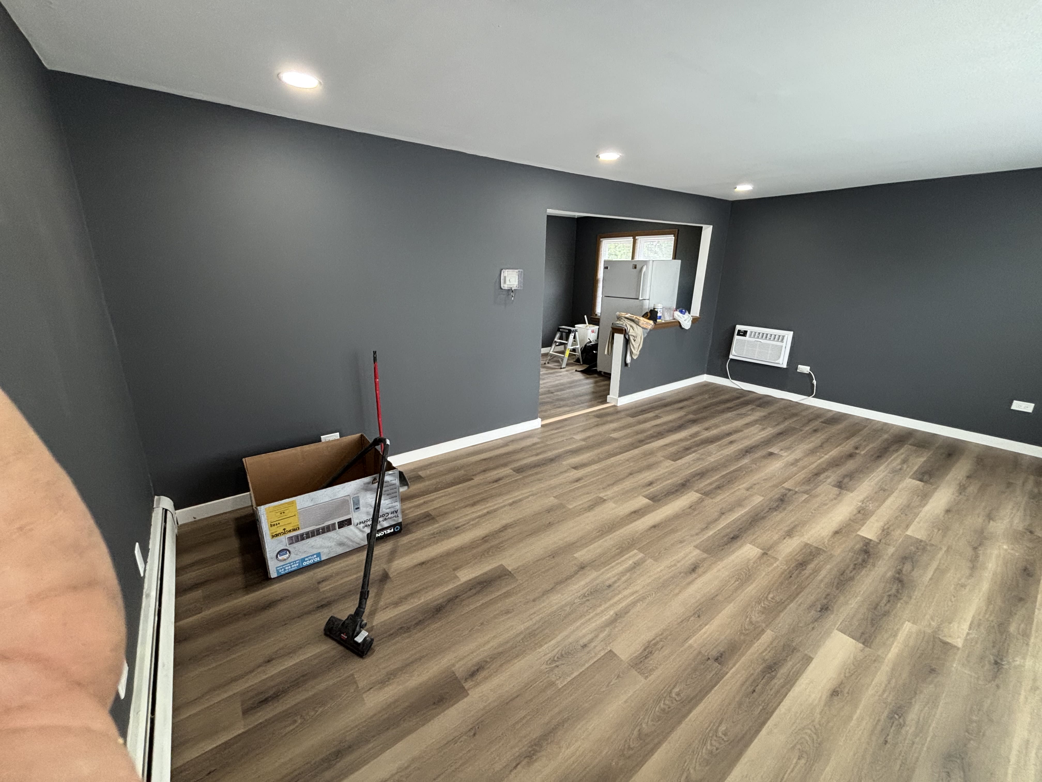 7305 South Kedzie Avenue – photo 1