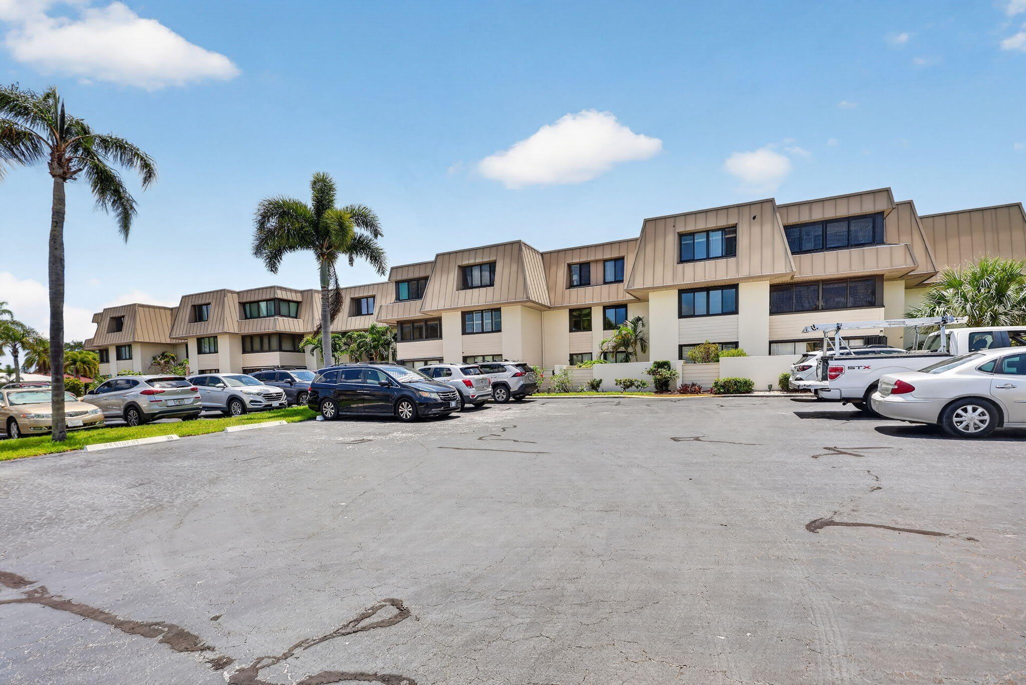 1800 Se Saint Lucie Boulevard – photo 4