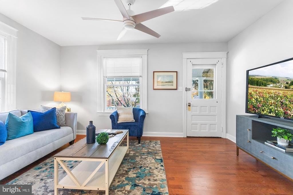 37 BISHOP HOLLOW ROAD – photo 4