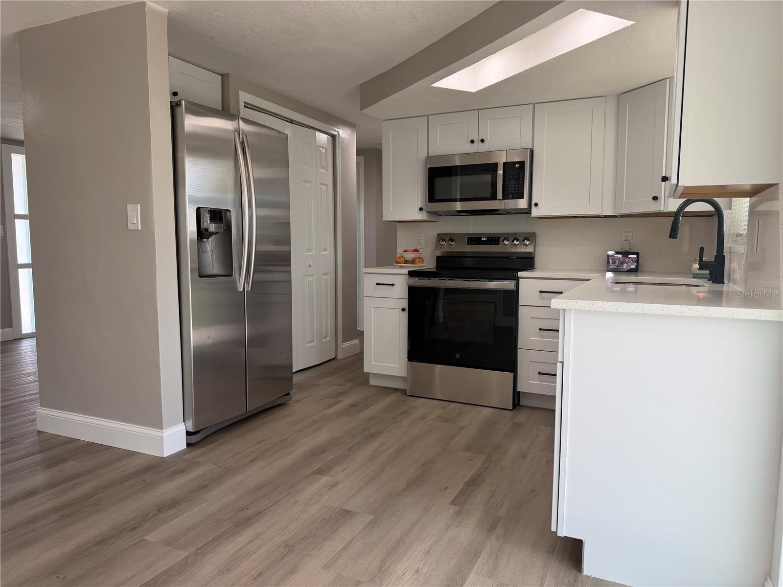 7220 FOX HOLLOW Drive – photo 4