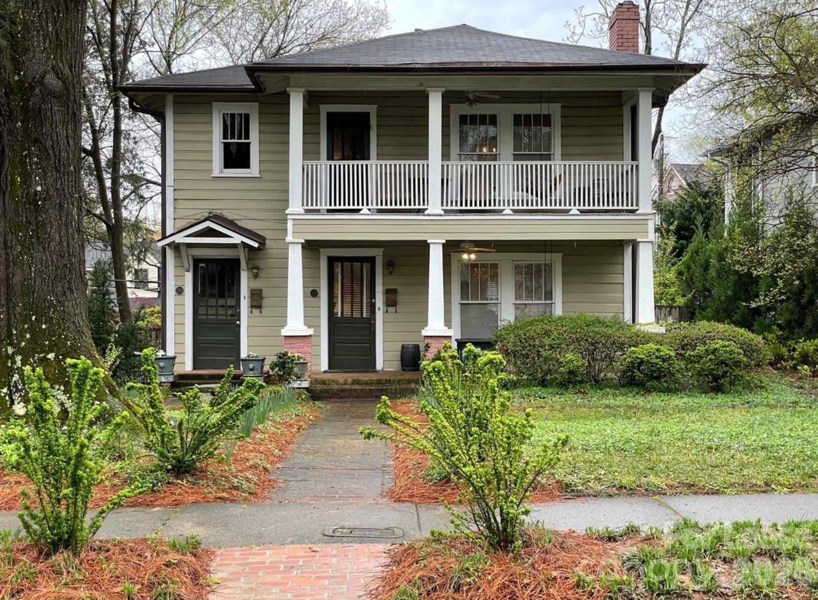 218 Circle Avenue – photo 1