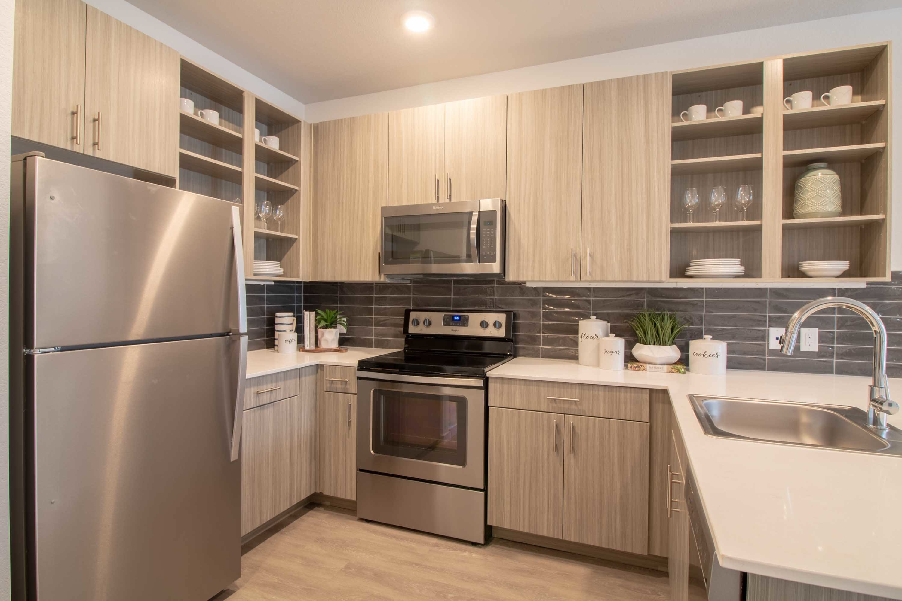 1515 Flats – photo 2
