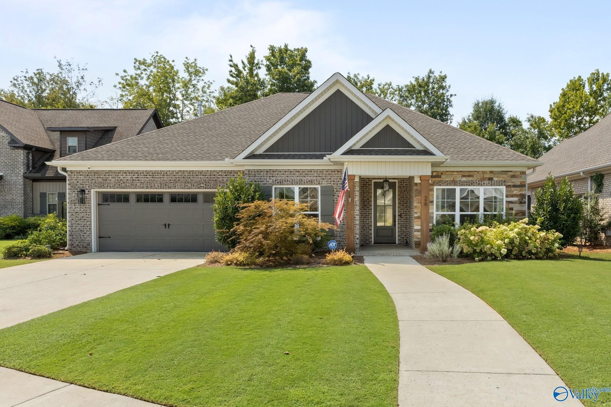 26 Cobbs Cove Way – photo 1