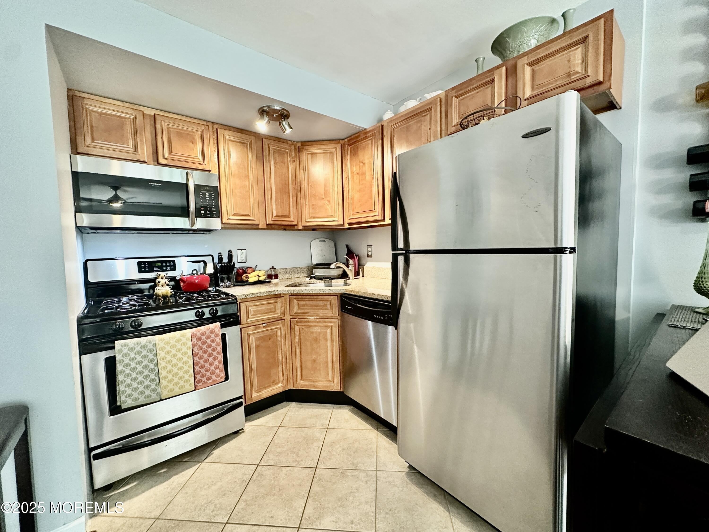 307 4th Avenue – photo 4