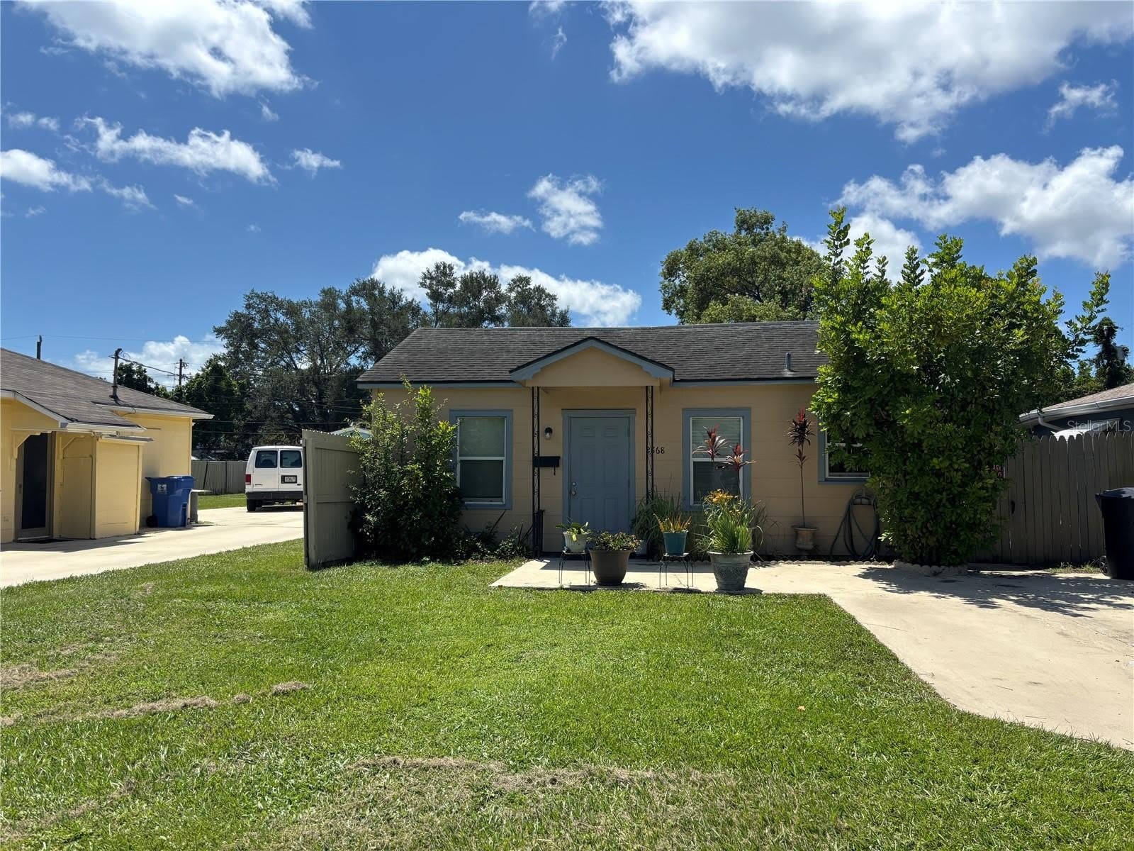 2868 39Th Avenue N – photo 1