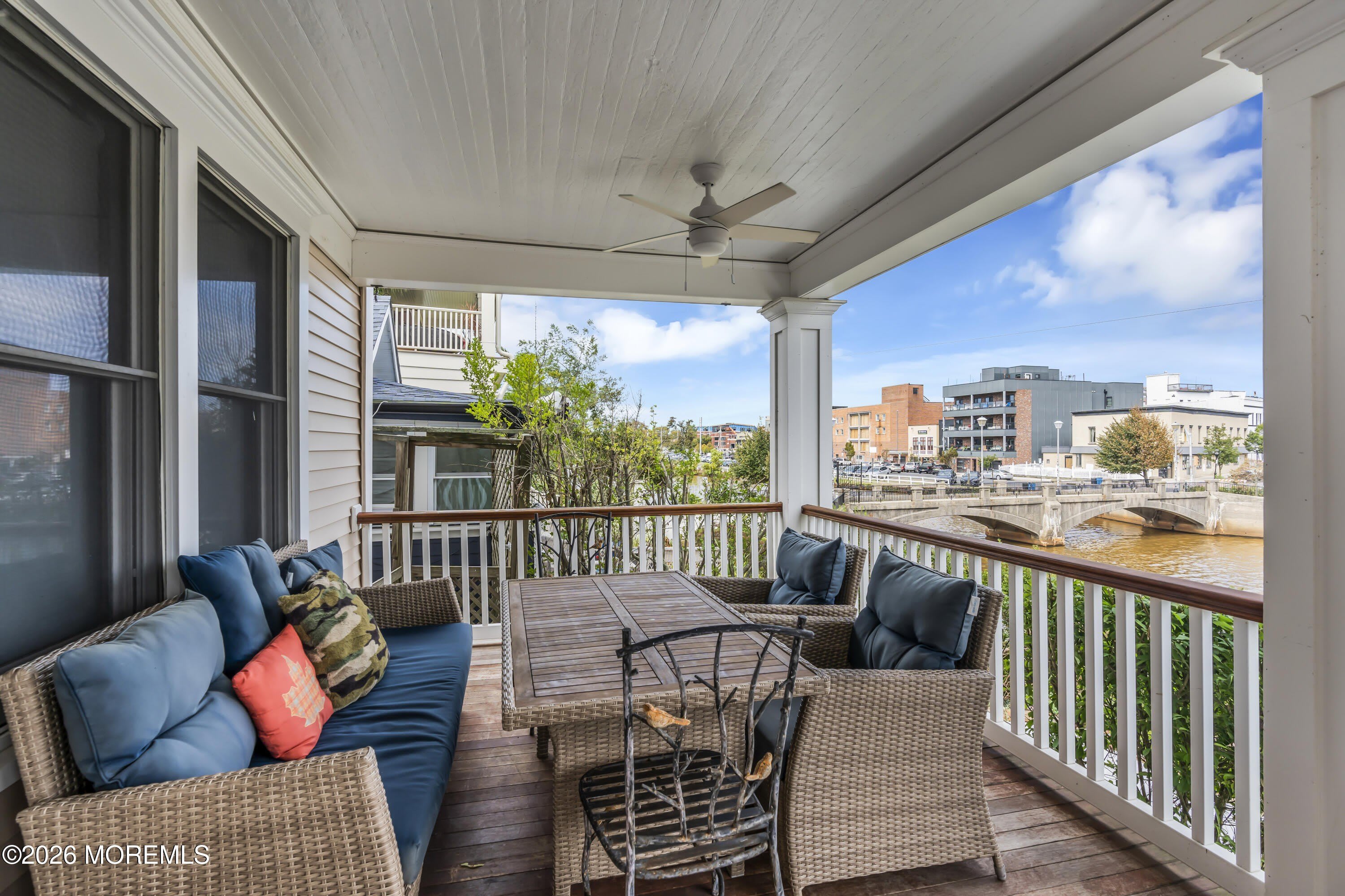 100 Lake Avenue – photo 5