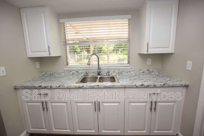 1224 Waterview Blvd E – photo 5