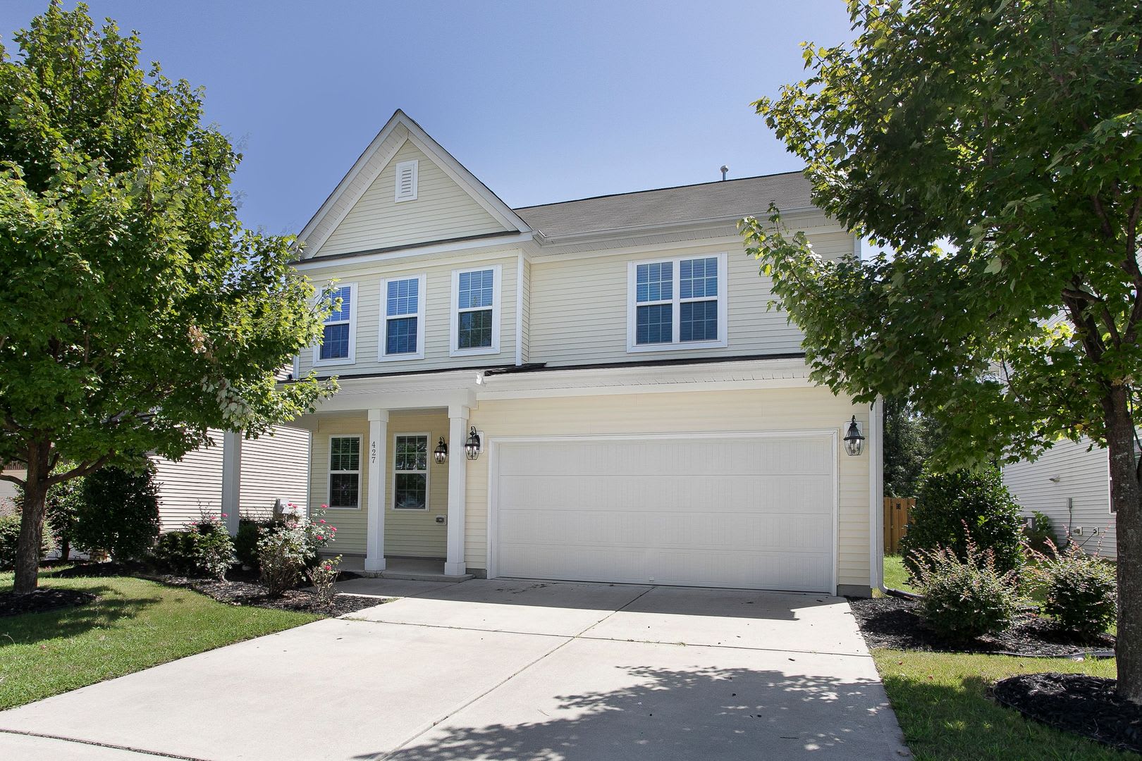 Beautiful 4 Bedroom Home With Fenced In Yard Located In The Summerdale Neighborhood Fuquay Varina Available Now – photo 1
