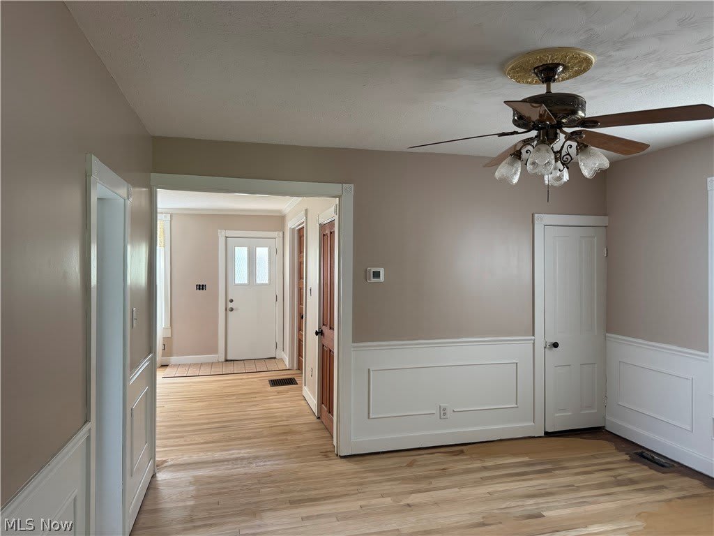 6917 Daisy Avenue – photo 3