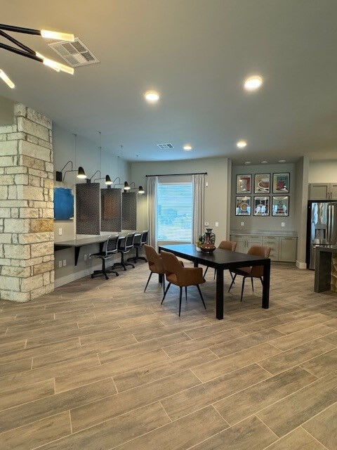Southton Apartments – photo 1