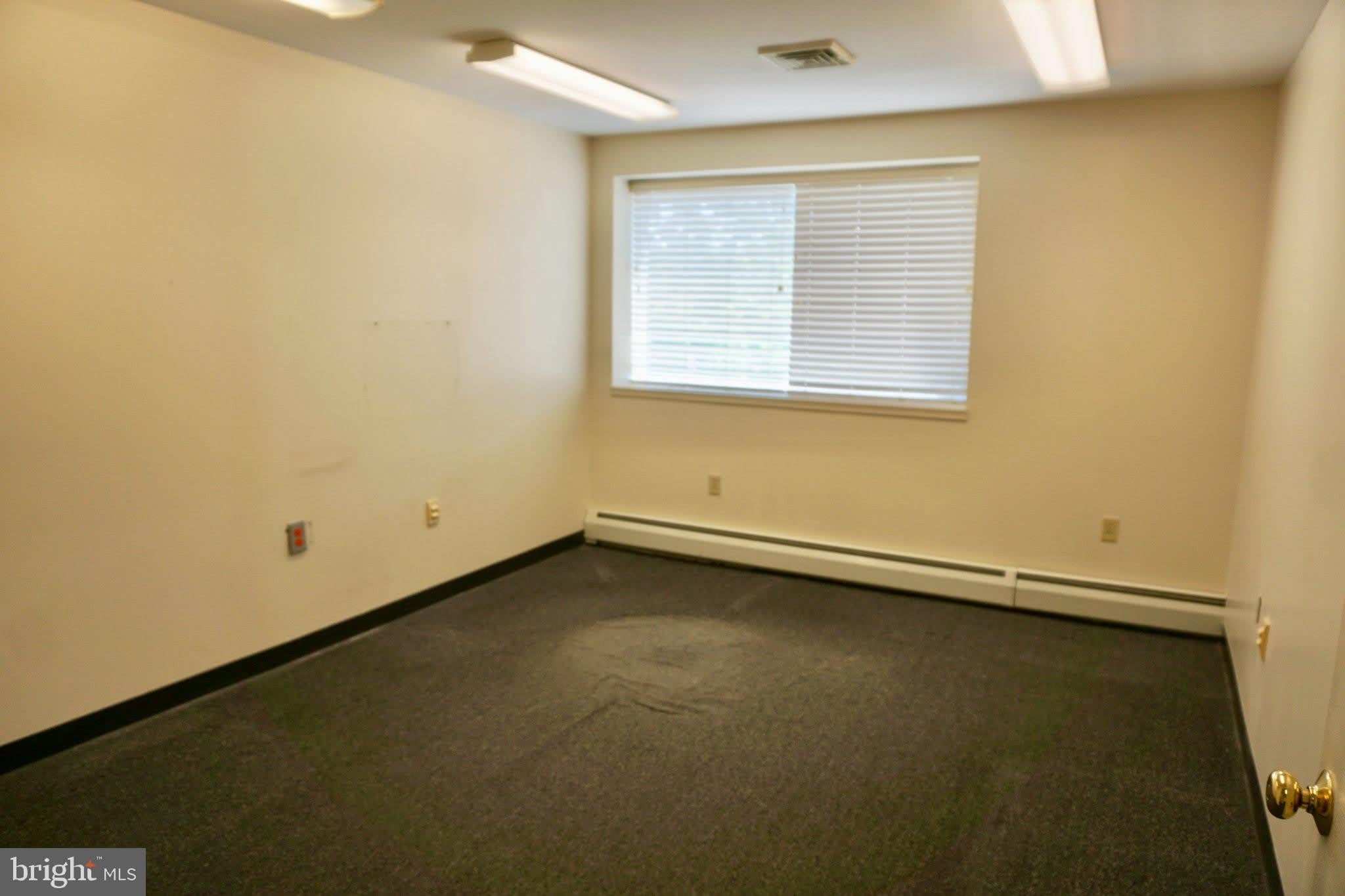 3697 DERRY Street – photo 4