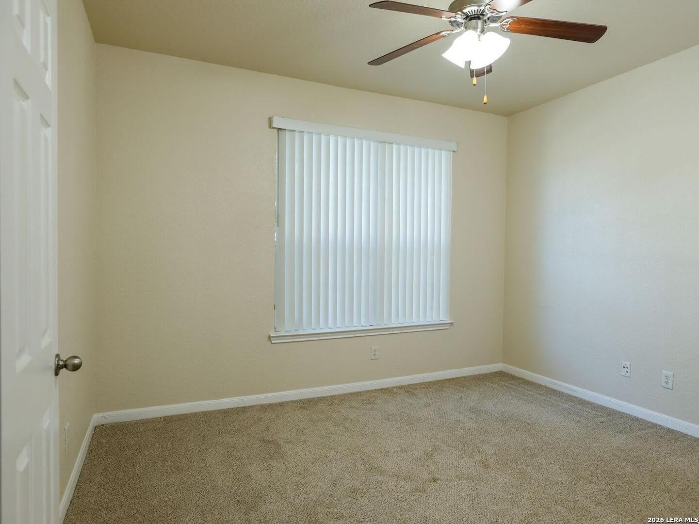 1202 Murray Winn – photo 3