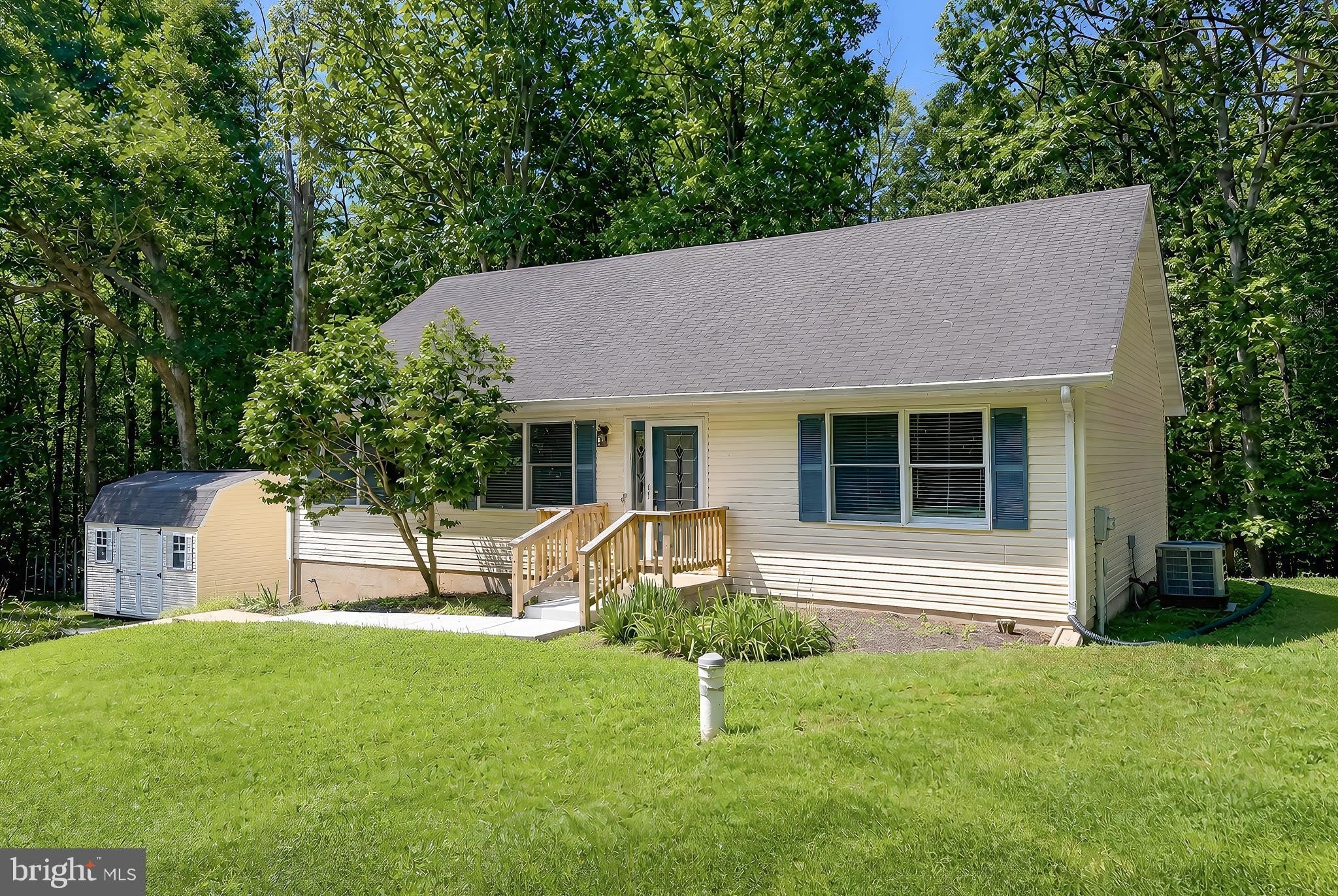 8433 SAILBOAT Lane – photo 2