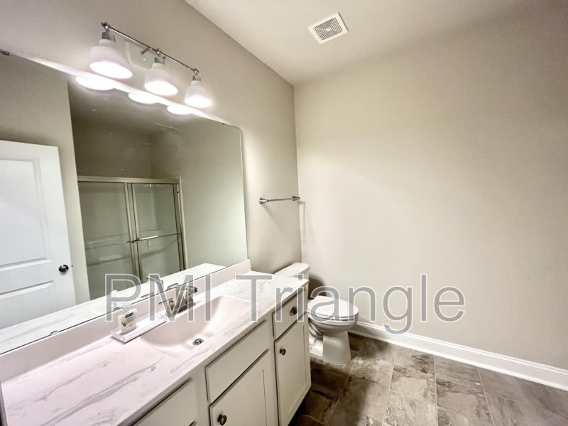 606 Gtwy Xing Ln – photo 5