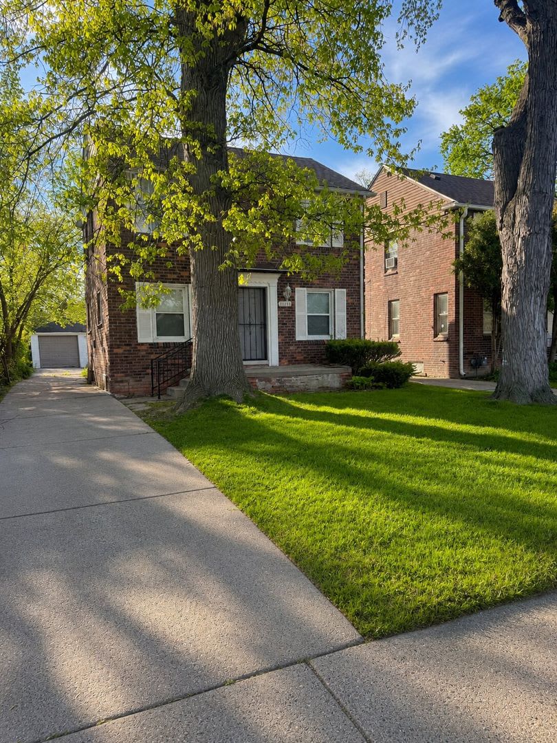 Spacious 4 Bedroom Rental Home Available For Lease – photo 2