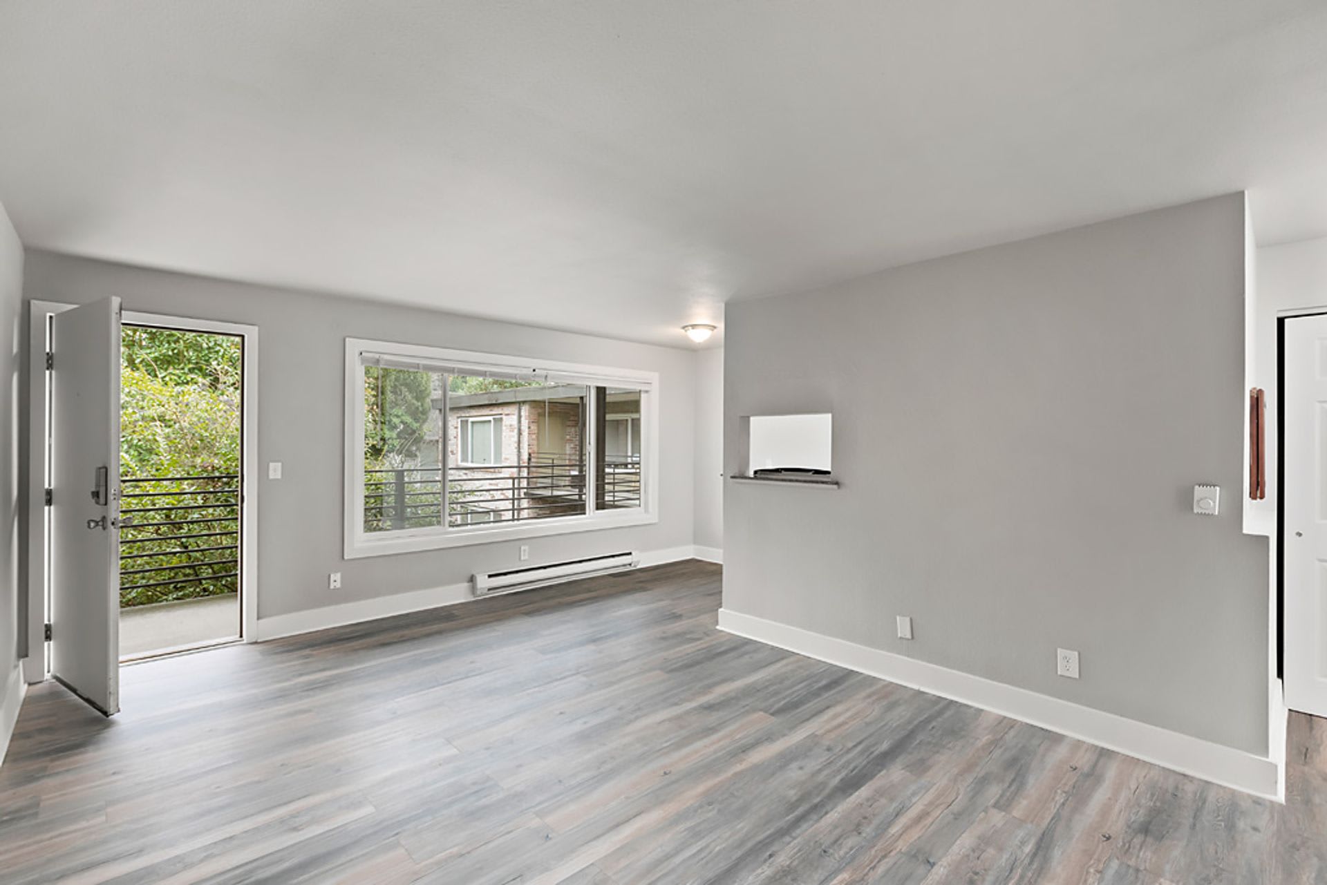 Westcrest – photo 1