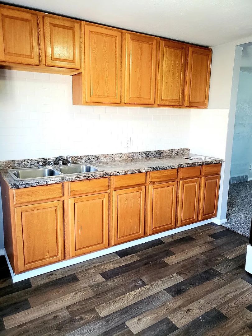 COMING SOON 2 bed, 1 bath in South Wichita – photo 4