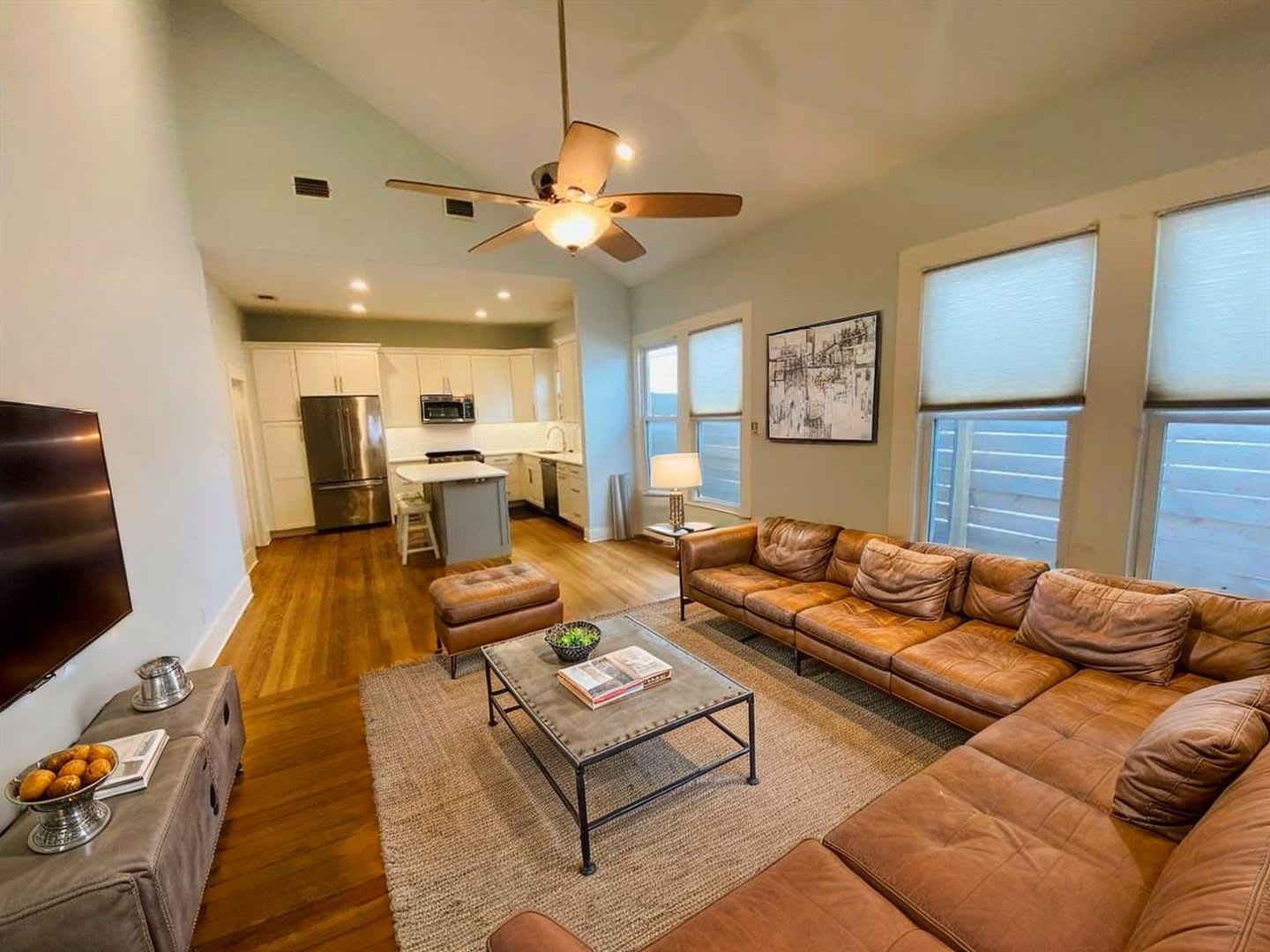 Modern Comfort Meets Classic Austin Charm in Travis Heights! – photo 4