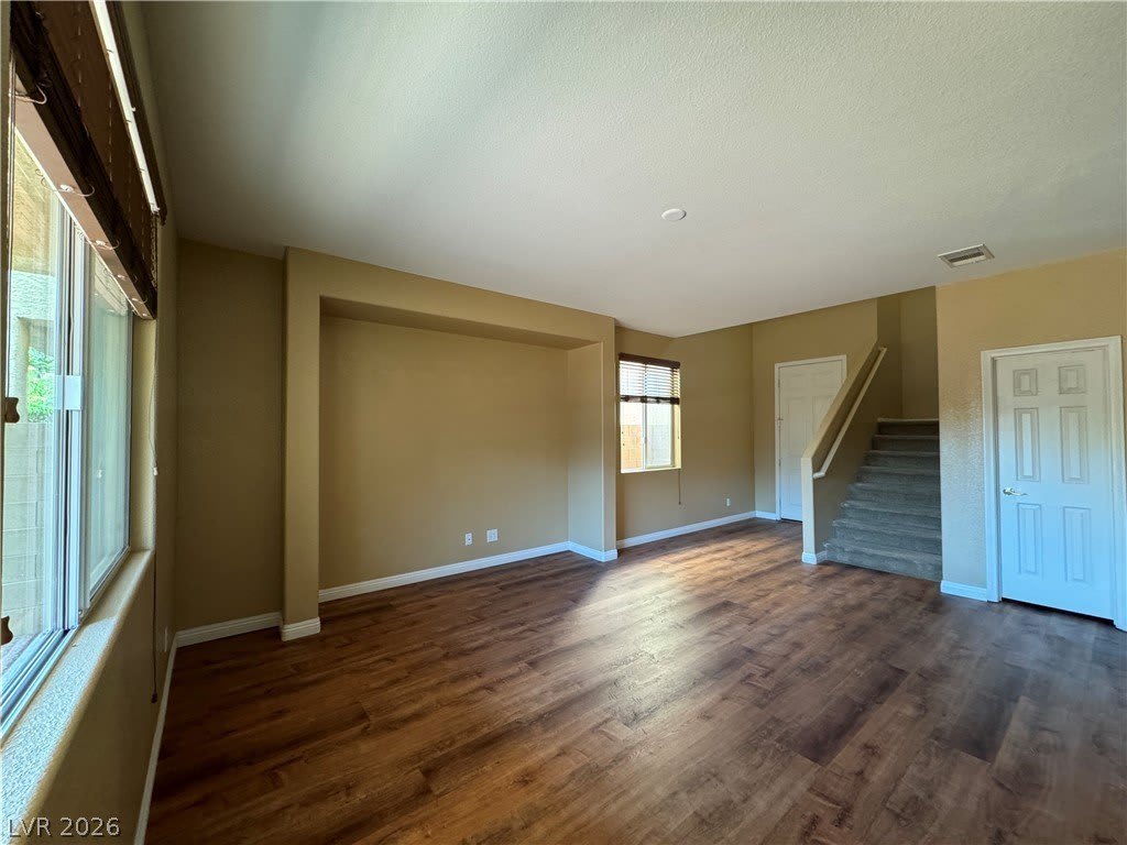 9053 Wine Cellar Avenue – photo 4