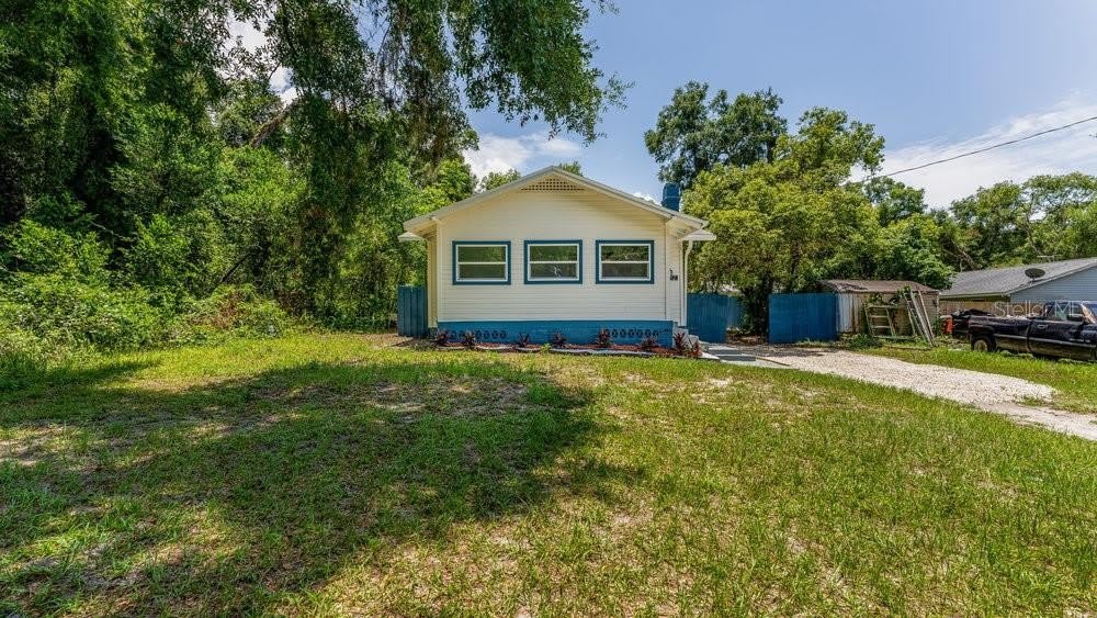 912 E CAROLINA AVE – photo 1